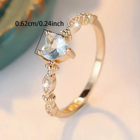 Heart Shape Natural Aquamarine Engagement Ring set in Rose Gold - Picture 7 of 7